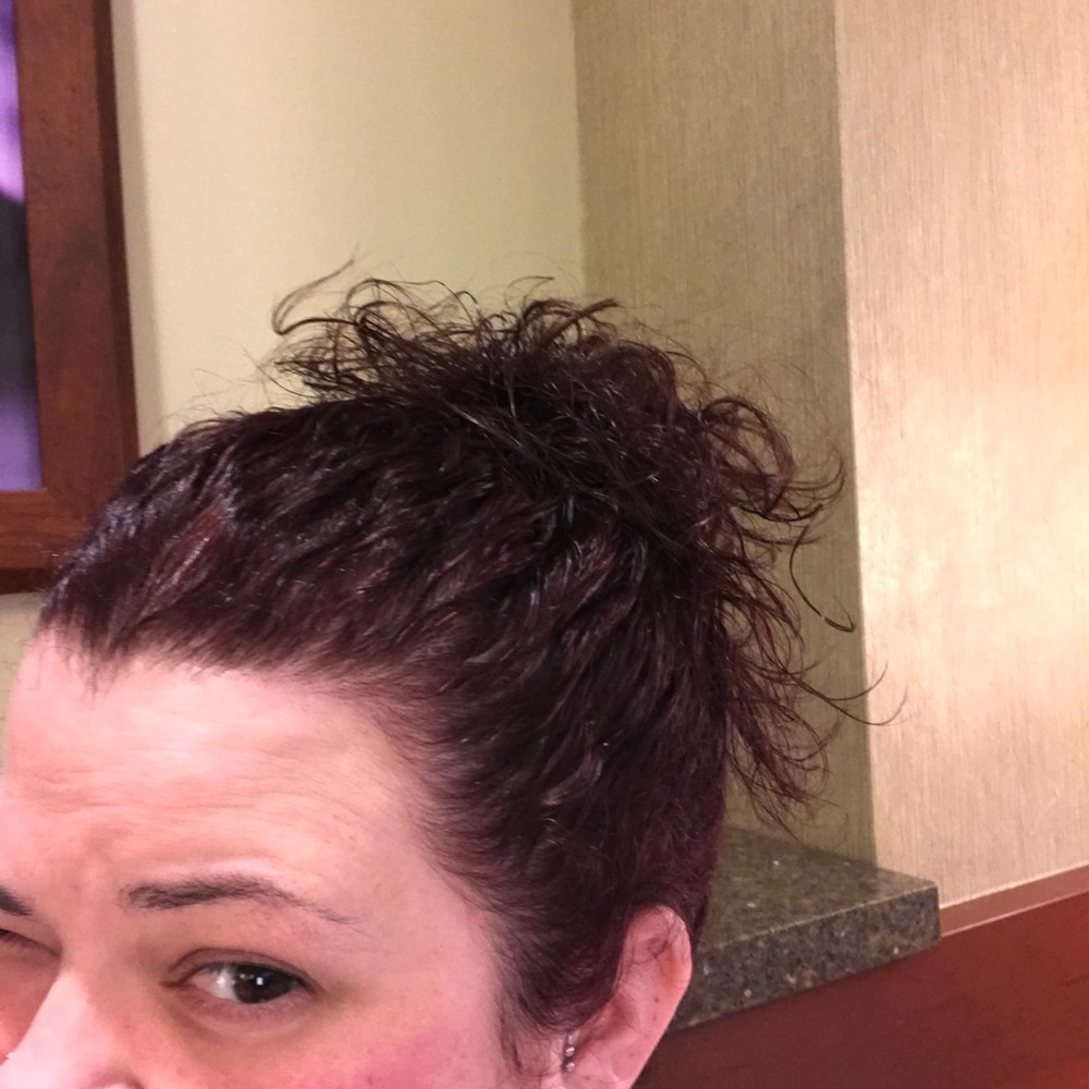 Meet your Posher, Liz